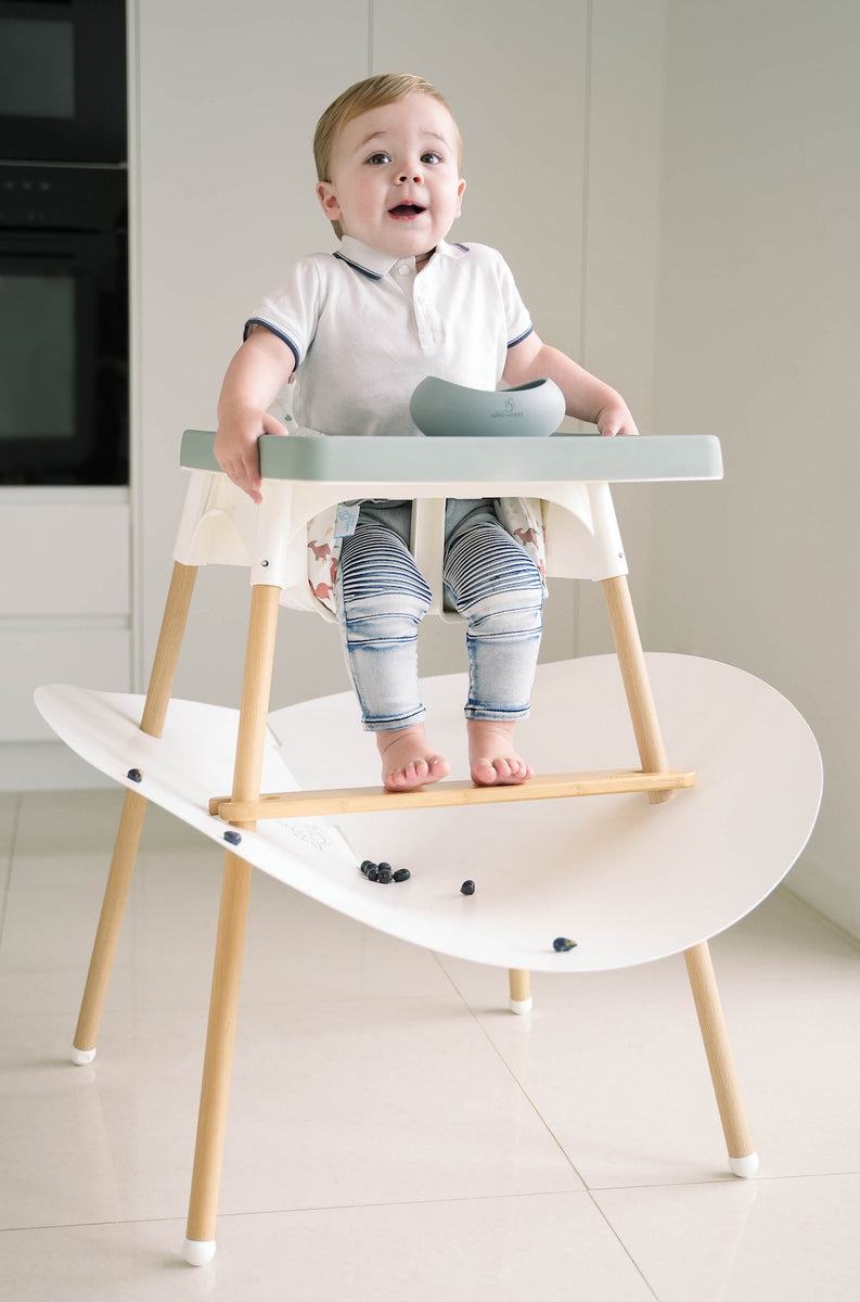 High chair with adjustable foot rest and foldable : r/BabyLedWeaning